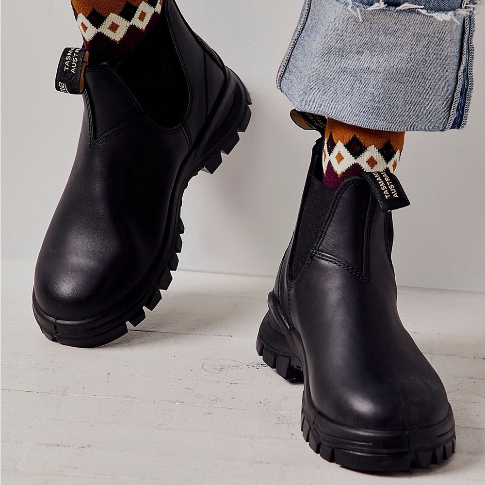 Blundstone Lug Sole Chelsea Boots Size 9